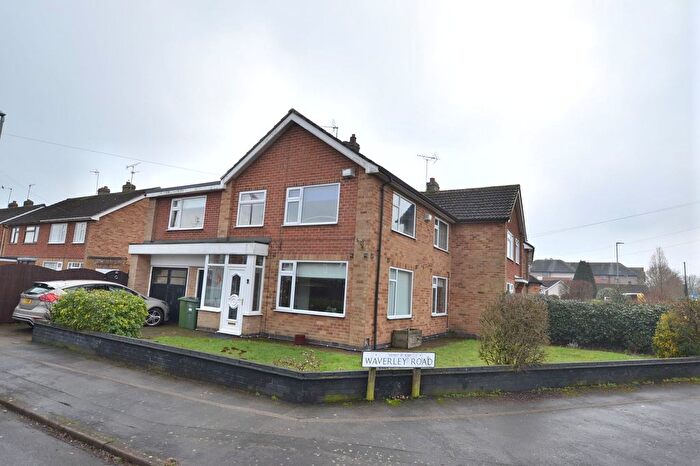 4 Bedroom Semi-detached House For Sale In Waverley Road, Blaby, LE8