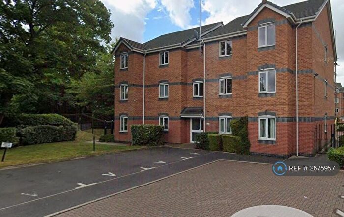 2 Bedroom Flat To Rent In Knightswood Court, Mossley Hill, Liverpool, L18