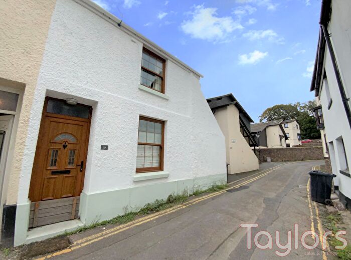 2 Bedroom End Terrace House For Sale In Princes Street, Paignton, TQ3