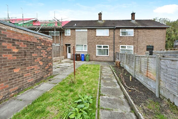3 Bedroom Terraced House For Sale In Ilkeston Walk, Denton, Manchester, Greater Manchester, M34
