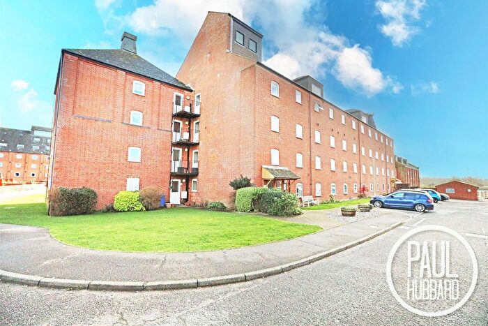 2 Bedroom Flat For Sale In Swonnells Court, Oulton Broad., NR32