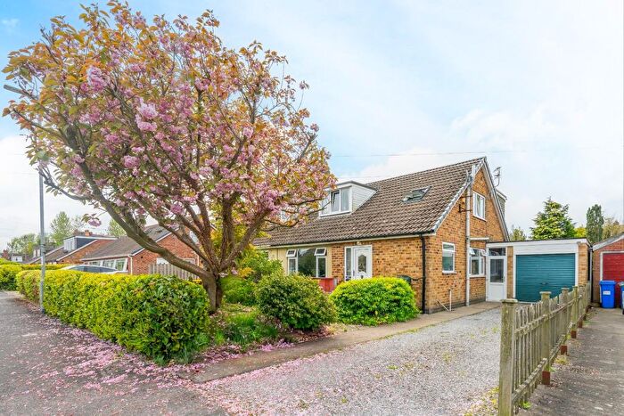 5 Bedroom Semi-Detached House For Sale In Haroldsway, Stamford Bridge, York, YO41