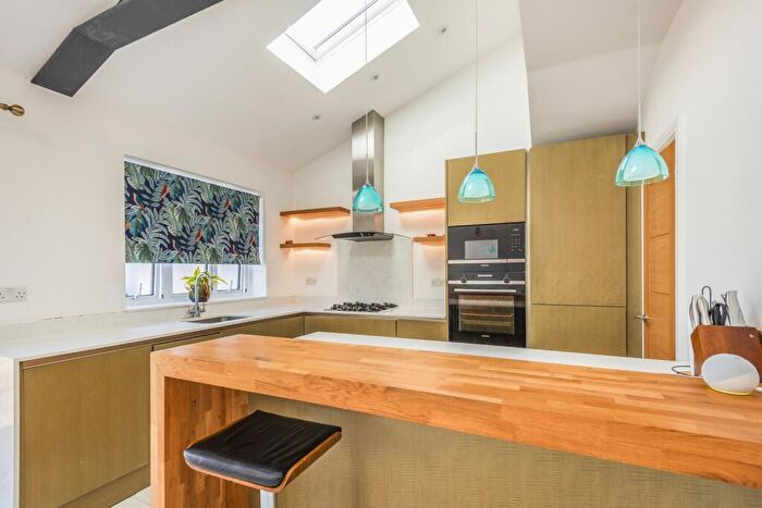 5 Bedroom Semi Detached House To Rent In Station Road West Wickham, BR4