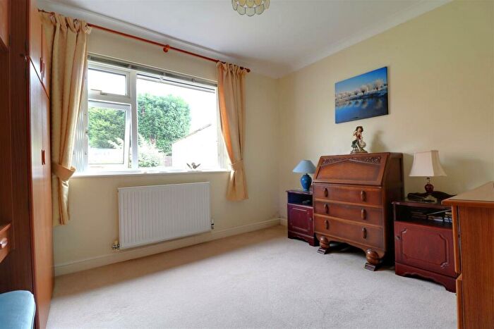 2 Bedroom Semi-Detached Bungalow For Sale In Watlands Road, Bignall End, Stoke-On-Trent, ST7