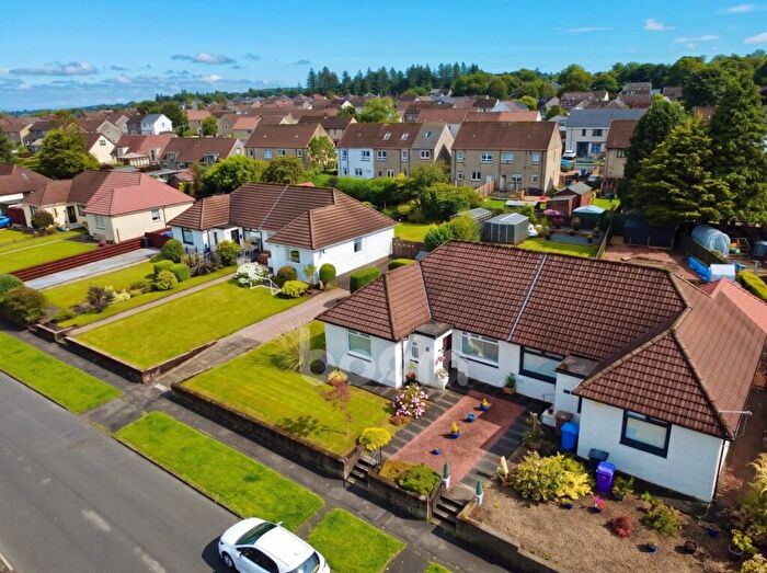 3 Bedroom Semi-Detached Bungalow For Sale In Auldlea Road, Beith, KA15
