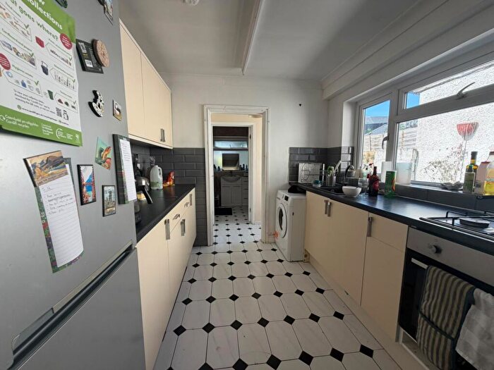 2 Bedroom Terraced House To Rent In Bedford Street, Roath, CF24