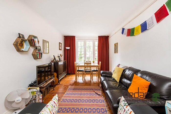 1 Bedroom Flat To Rent In Mortimer Crescent, Kilburn, NW6