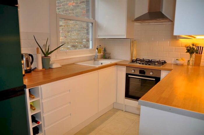 2 Bedroom Maisonette To Rent In Springfield Road, Harrow, HA1