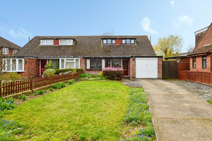 3 Bedroom Semi Detached House For Sale In Butterfield Road, Wheathampstead, St. Albans, AL4
