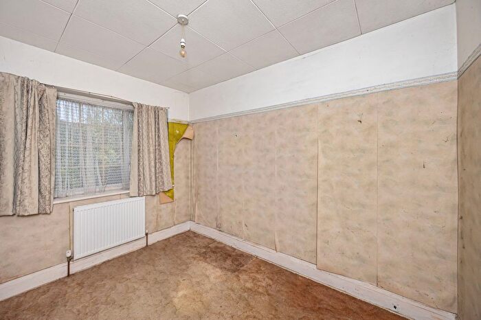 2 Bedroom Detached Bungalow For Sale In Galliers Close, Brighton, BN1