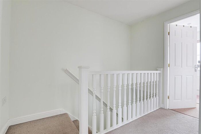 3 Bedroom Town House For Sale In Bramble Close, South Normanton, Alfreton, DE55
