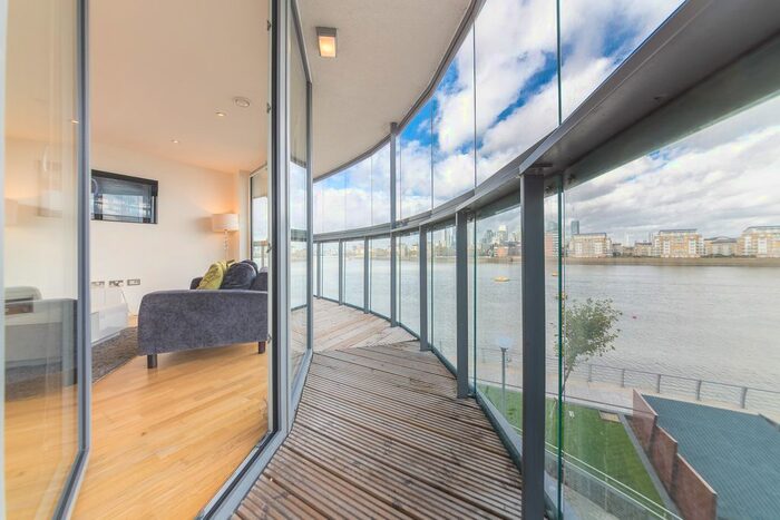 3 Bedroom Flat To Rent In Admirals Tower, Dowells Street, Greenwich, London, SE10