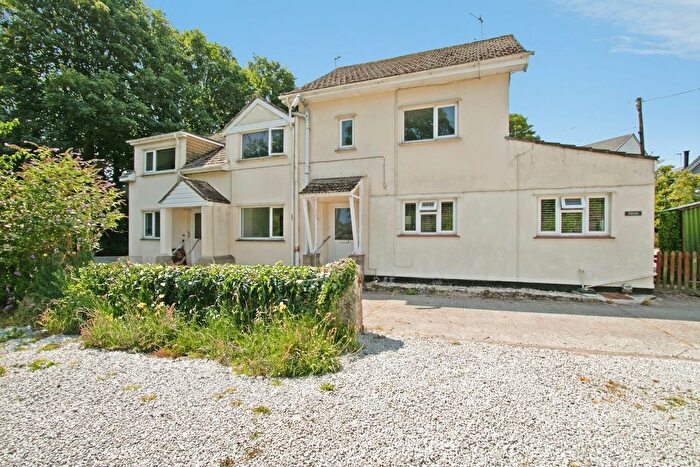 2 Bedroom Flat To Rent In Falmouth, TR11
