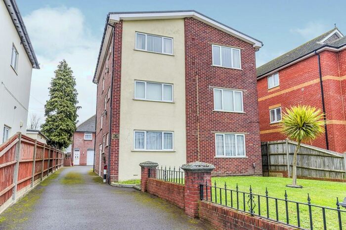 2 Bedroom Flat To Rent In Shirley Road, Southampton, SO15