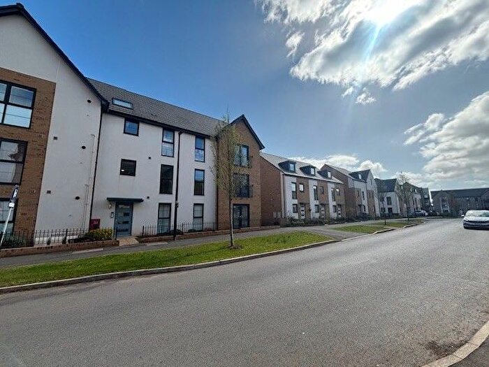 2 Bedroom Flat To Rent In Clark Drive, Bristol, BS37