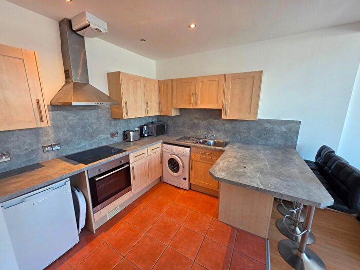 2 Bedroom Flat To Rent In Market Street, City Centre, Aberdeen, AB11