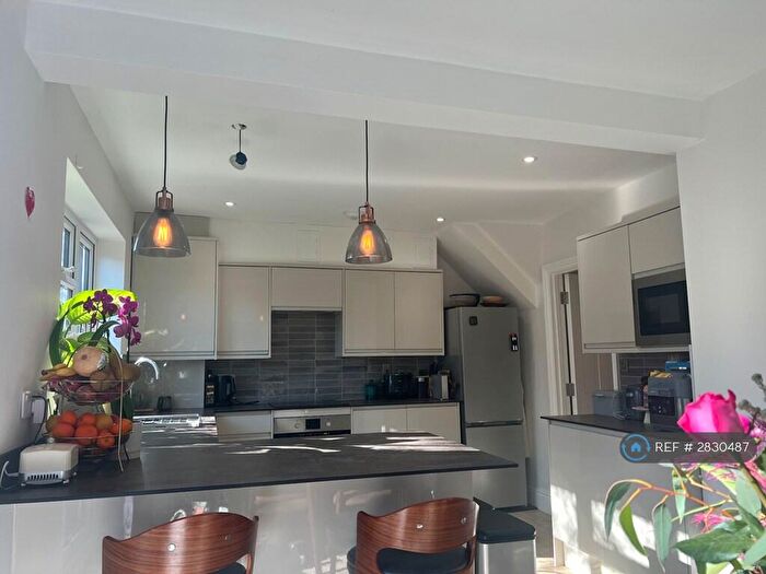 4 Bedroom Semi Detached House To Rent In Courtland Avenue, Cambridge, CB1