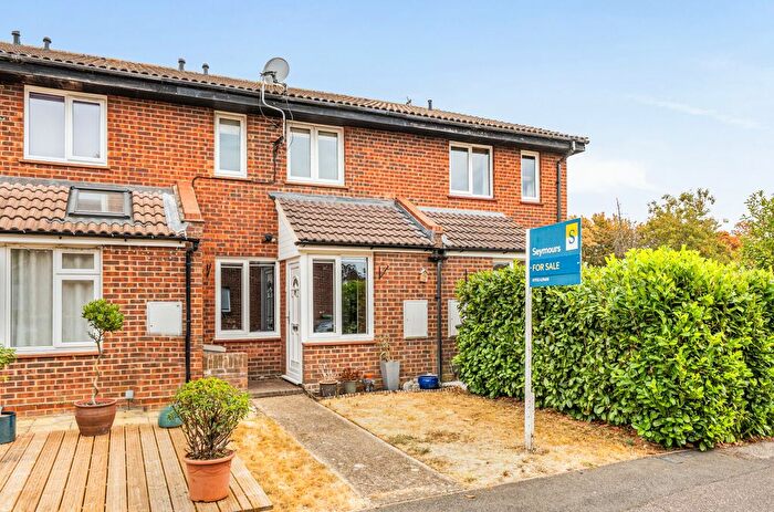 1 Bedroom Terraced House For Sale In Shepperton, Surrey, TW17