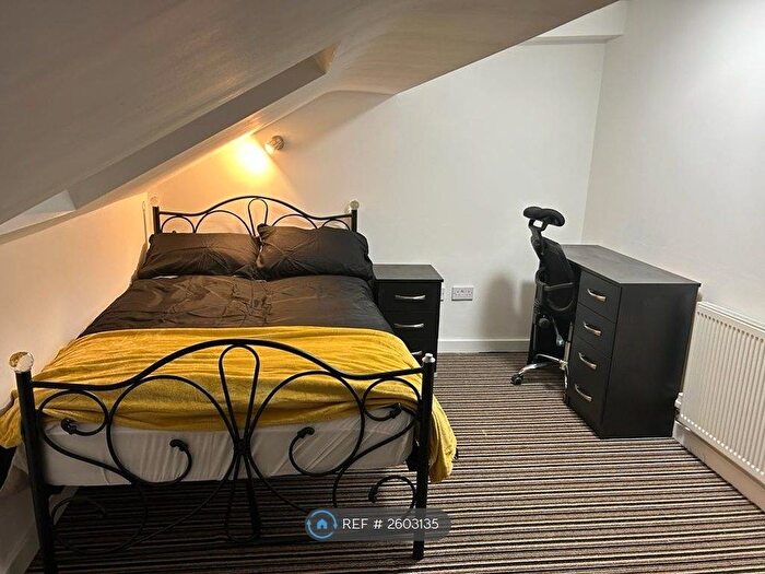 6 Bedroom Terraced House To Rent In Saxony Road, Liverpool, L7