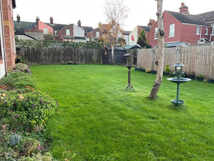 1 Bedroom Flat For Sale In Flat, Victoria Court, Second Avenue, Harwich, Essex, CO12