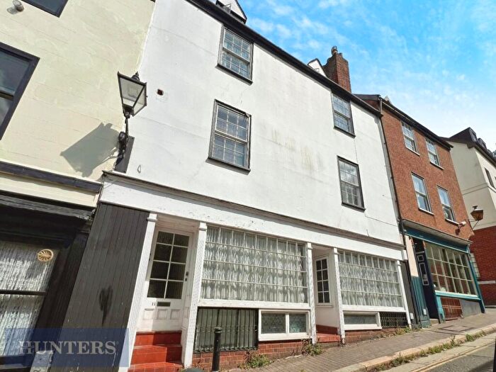 1 Bedroom Flat To Rent In Lower North Street, Exeter, EX4