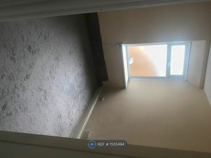 Studio To Rent In Commercial Street, Aberbargoed, Bargoed, CF81