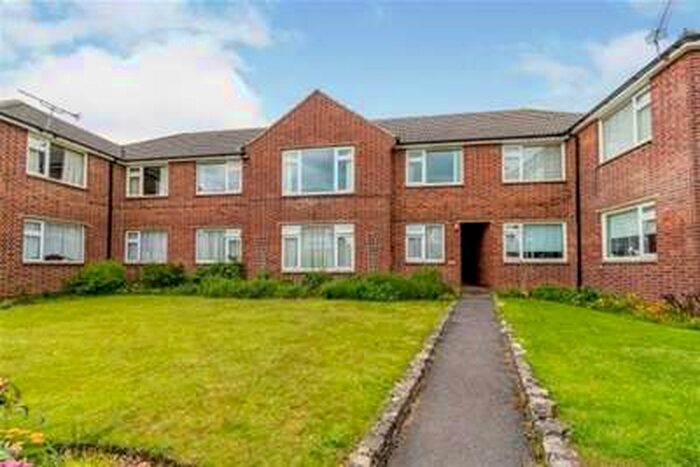2 Bedroom Flat To Rent In Darlington Gardens, Upper Shirley, SO15