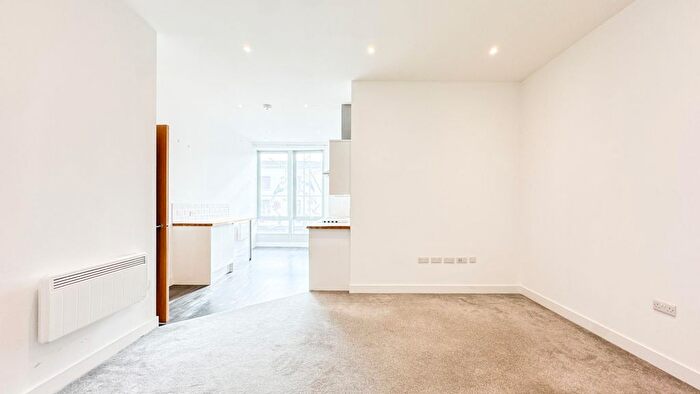 1 Bedroom Flat For Sale In St Peters, Bedminster Parade, BS3