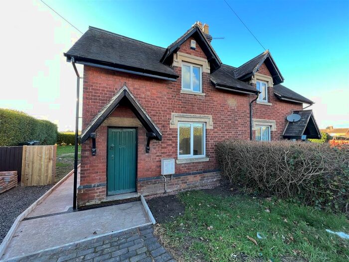 3 Bedroom Semi-Detached House To Rent In Upton Road, Powick, Worcester, WR2
