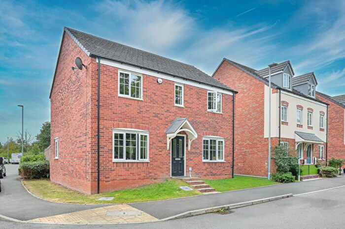 4 Bedroom Detached House For Sale In Hathaway Close, Penkridge, Staffordshire, ST19