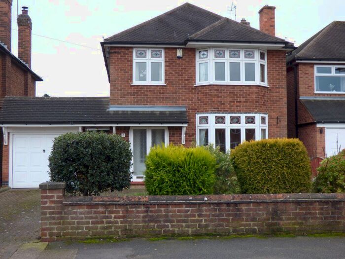 3 Bedroom Detached House To Rent In Russley Road, Bramcote, Nottingham, NG9