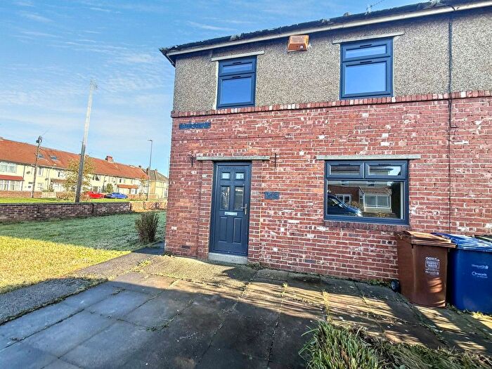 3 Bedroom Semi-Detached House To Rent In Ogle Avenue, Hazlerigg, Newcastle Upon Tyne, NE13