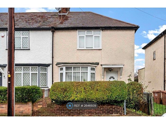 3 Bedroom End Of Terrace House To Rent In Waite Davies Road, London, SE12