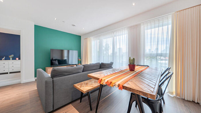2 Bedroom Flat For Sale In Effra Gardens, E16