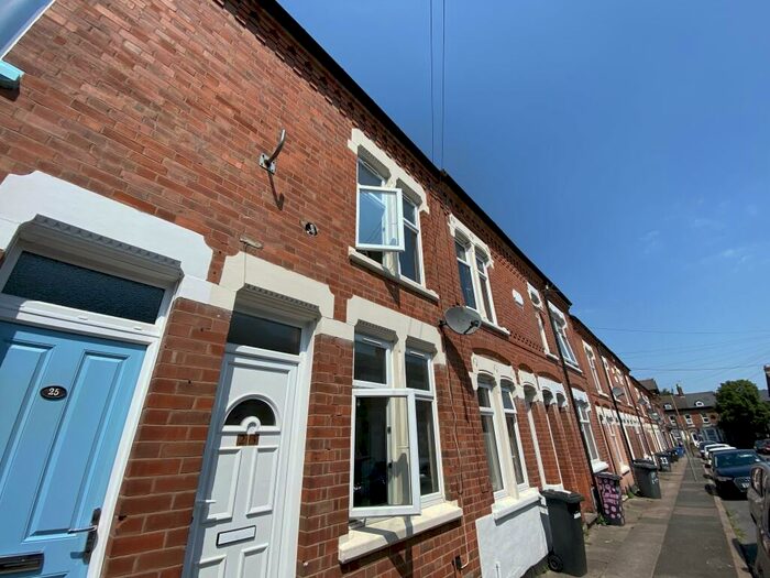 2 Bedroom House To Rent In Latimer Street, Leicester, LE3