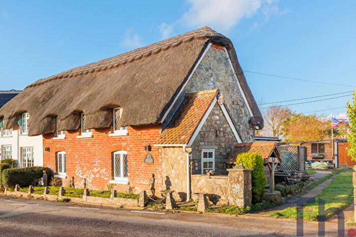 3 Bedroom Cottage For Sale In Godshill, Ventnor, Isle Of Wight, PO38