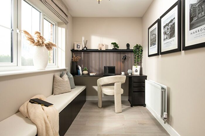 4 Bedroom Detached House For Sale In "Sandpiper" At Yew Tree Lane, Harrogate, HG2