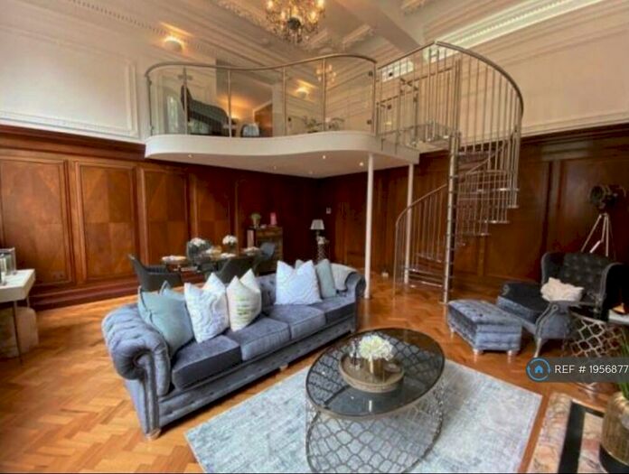 2 Bedroom Flat To Rent In Mount Stuart Square, Cardiff, CF10