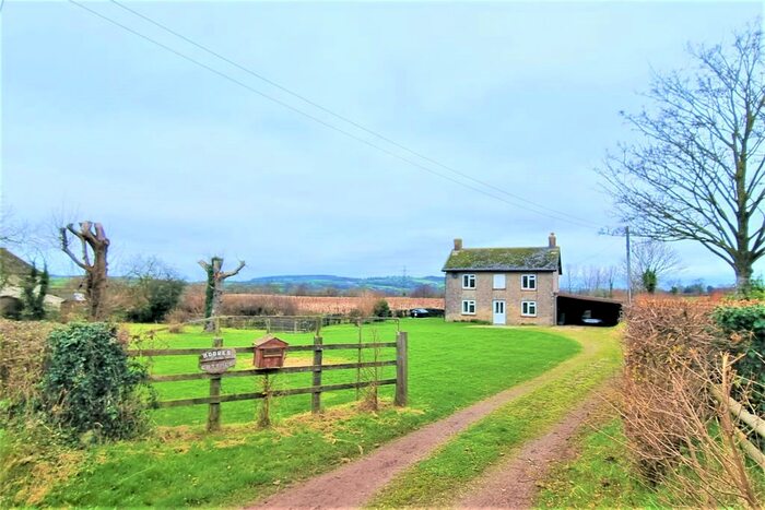 4 Bedroom Cottage For Sale In Clyst Hydon, Cullompton EX15