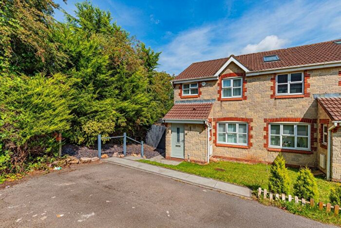 3 Bedroom Semi-Detached House For Sale In Sindercombe Close, Pontprennau, Cardiff, CF23
