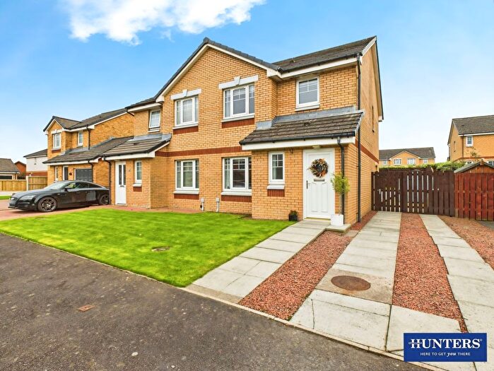 3 Bedroom Semi-Detached House For Sale In Lockhart Gardens, Annan, DG12