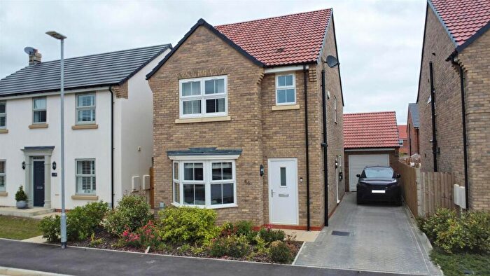 3 Bedroom Detached House For Sale In Woffinden Rise, Beverley, HU17