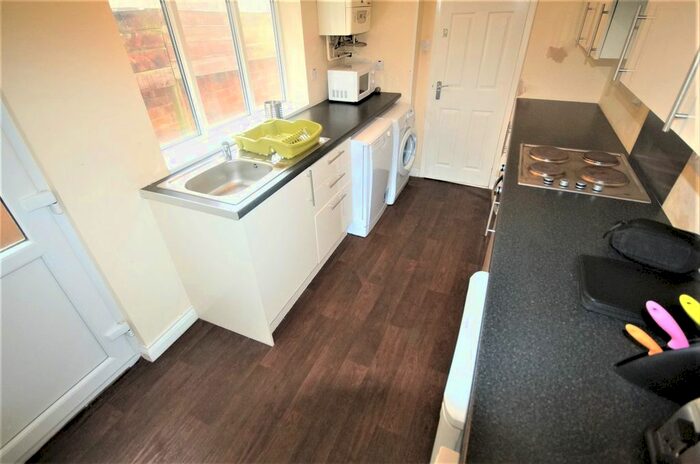 4 Bedroom Terraced House To Rent In Clements Street, Coventry, CV2