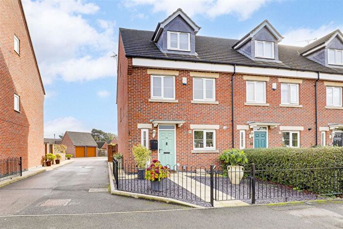 4 Bedroom Town House For Sale In Nottingham Road, Borrowash, Derbyshire, DE72