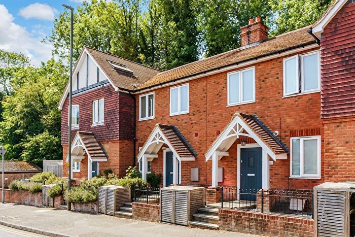2 Bedroom Terraced House For Sale In Ashurst Road, Tadworth, KT20