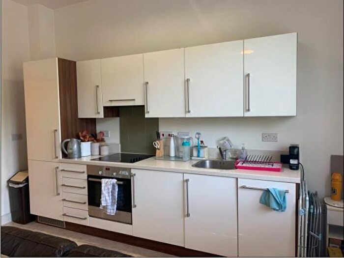 1 Bedroom Flat To Rent In Kings Road, Reading, RG1