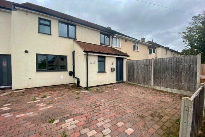 4 Bedroom Property To Rent In Colesbourne Road, Nottingham, NG11