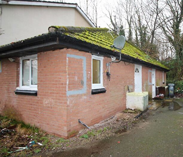 1 Bedroom Semi-Detached Bungalow For Sale In Givendale Drive, Manchester, M8