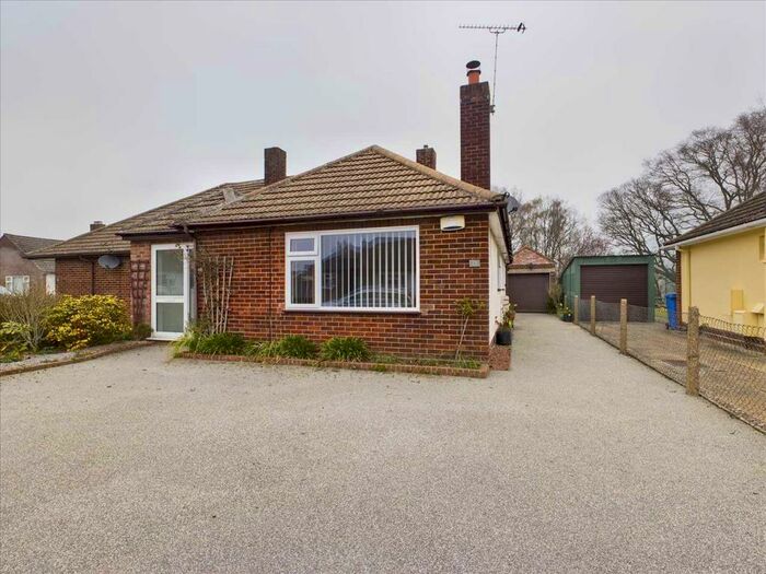 2 Bedroom Bungalow To Rent In Gleneagles Drive, Ipswich, IP4