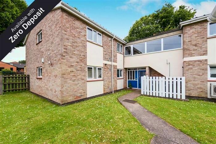 2 Bedroom Flat To Rent In Normandy Drive, Taunton, TA1